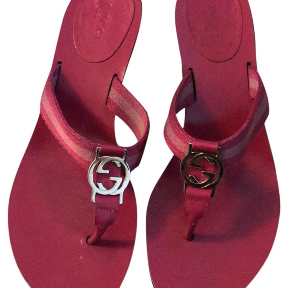 GUCCI Pink GG Canvas Sandals - Size 7.5